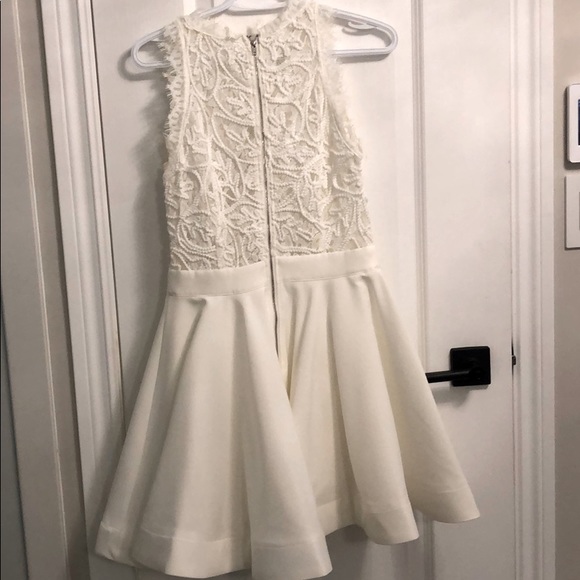 Honey dress - Picture 2 of 3